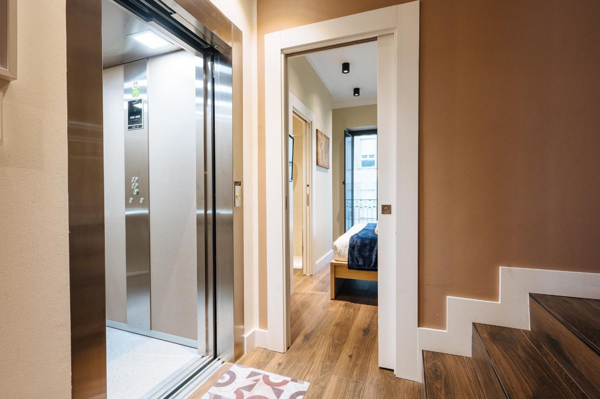 Elegant Duplex 3 Master Bedrooms And Private Sevilla Kültér fotó