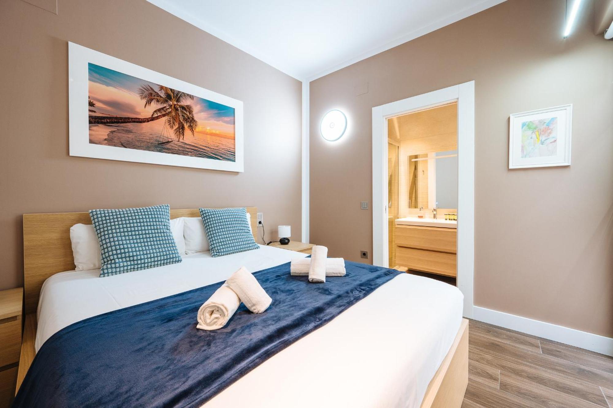 Elegant Duplex 3 Master Bedrooms And Private Sevilla Kültér fotó