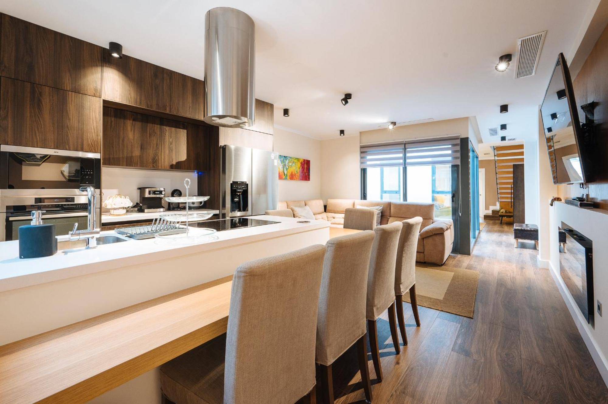 Elegant Duplex 3 Master Bedrooms And Private Sevilla Kültér fotó