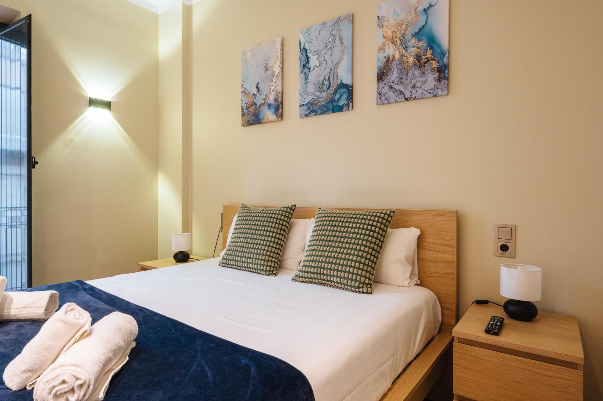 Elegant Duplex 3 Master Bedrooms And Private Sevilla Kültér fotó