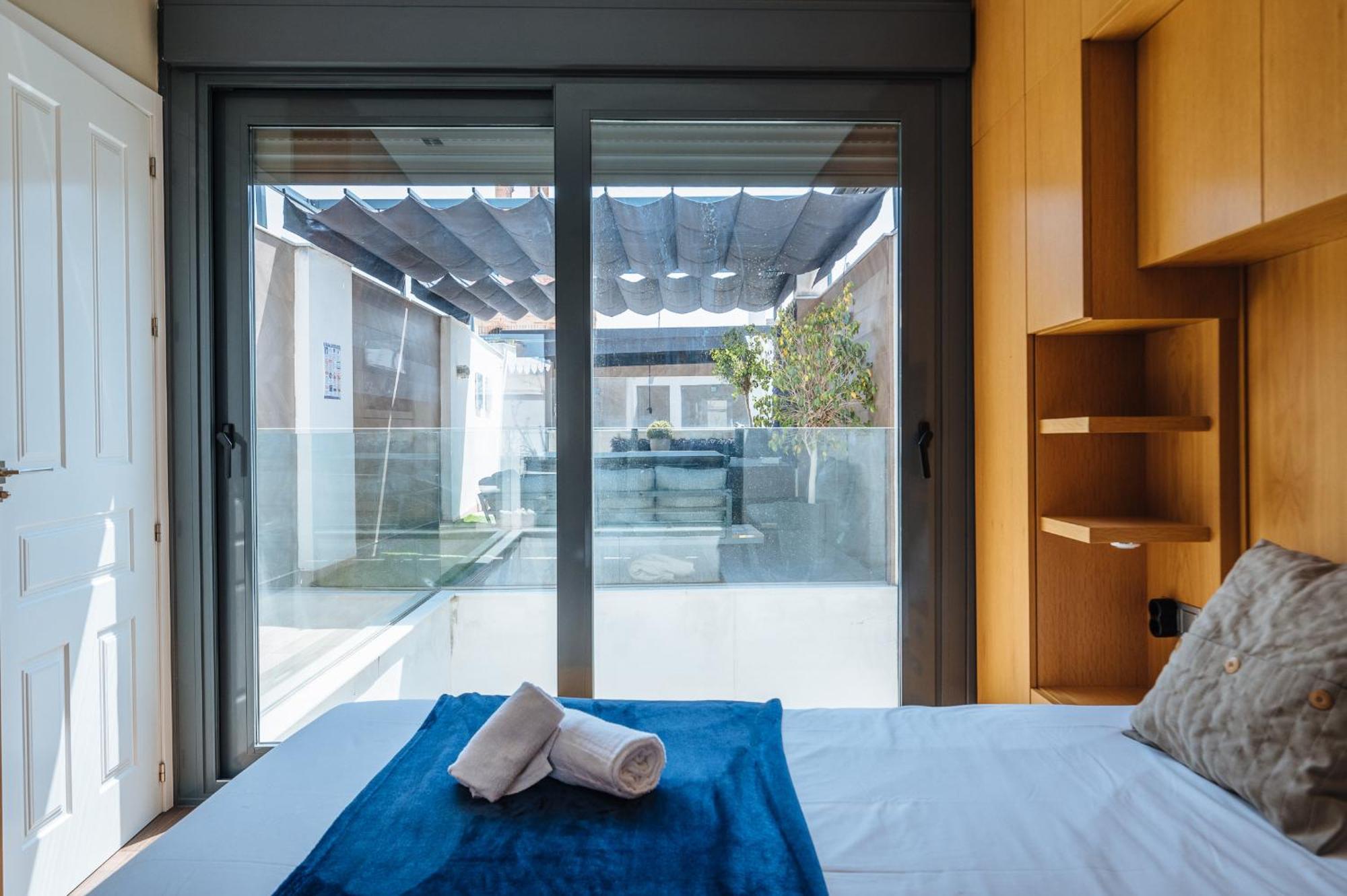 Elegant Duplex 3 Master Bedrooms And Private Sevilla Kültér fotó