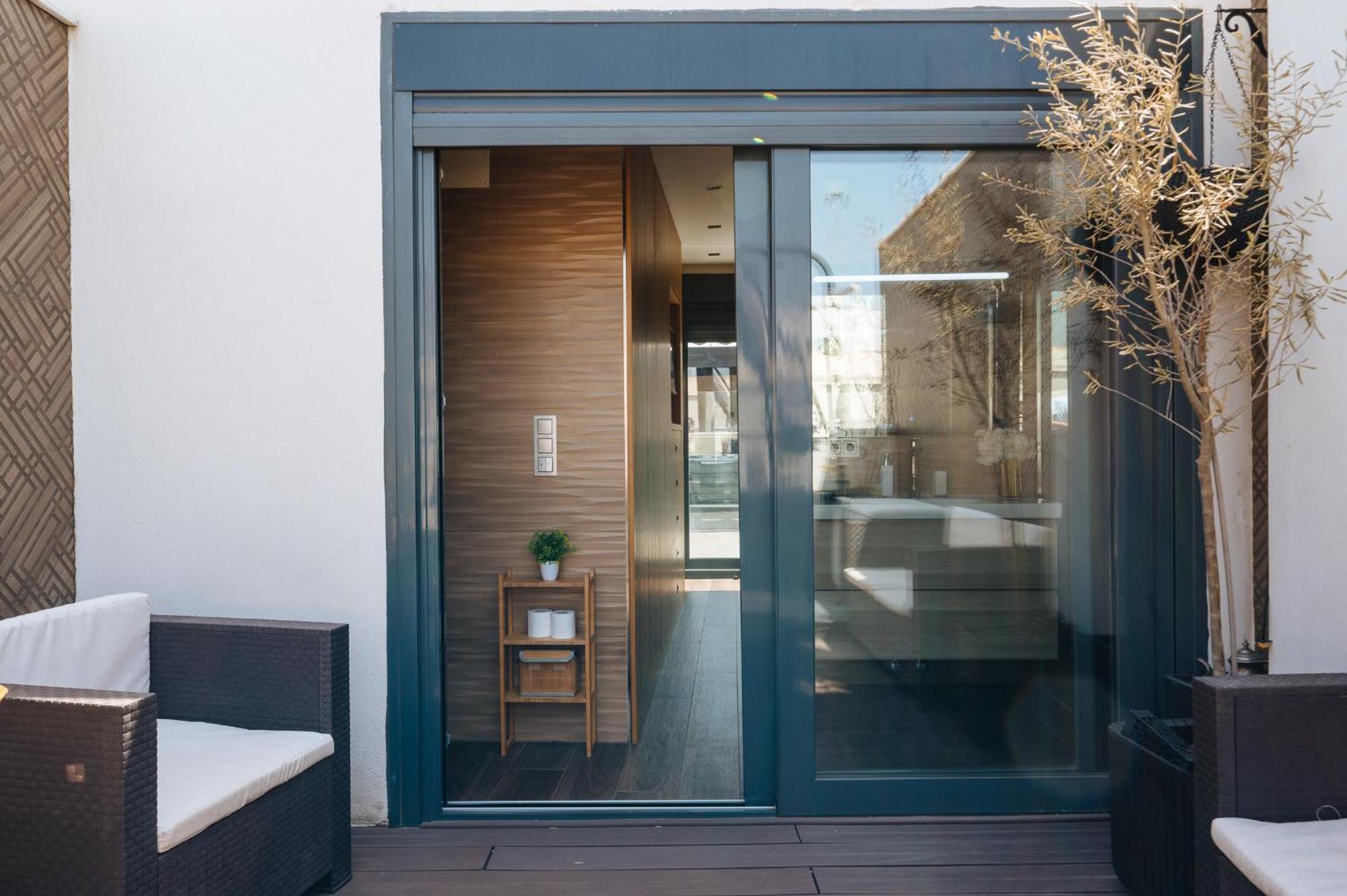 Elegant Duplex 3 Master Bedrooms And Private Sevilla Kültér fotó